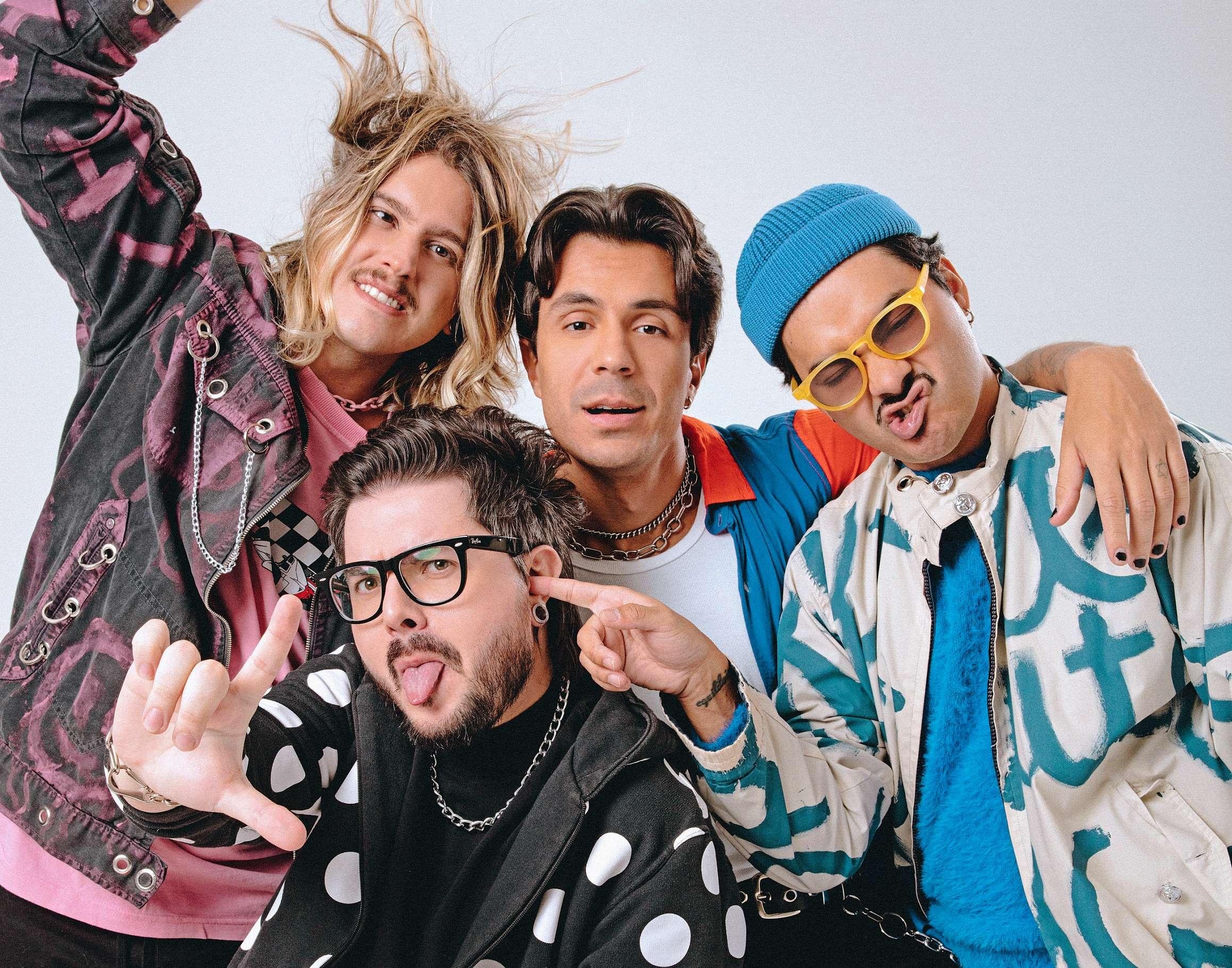 Restart &eacute; formada por Pe Lu,  Pe Lanza,  Thomas e Koba