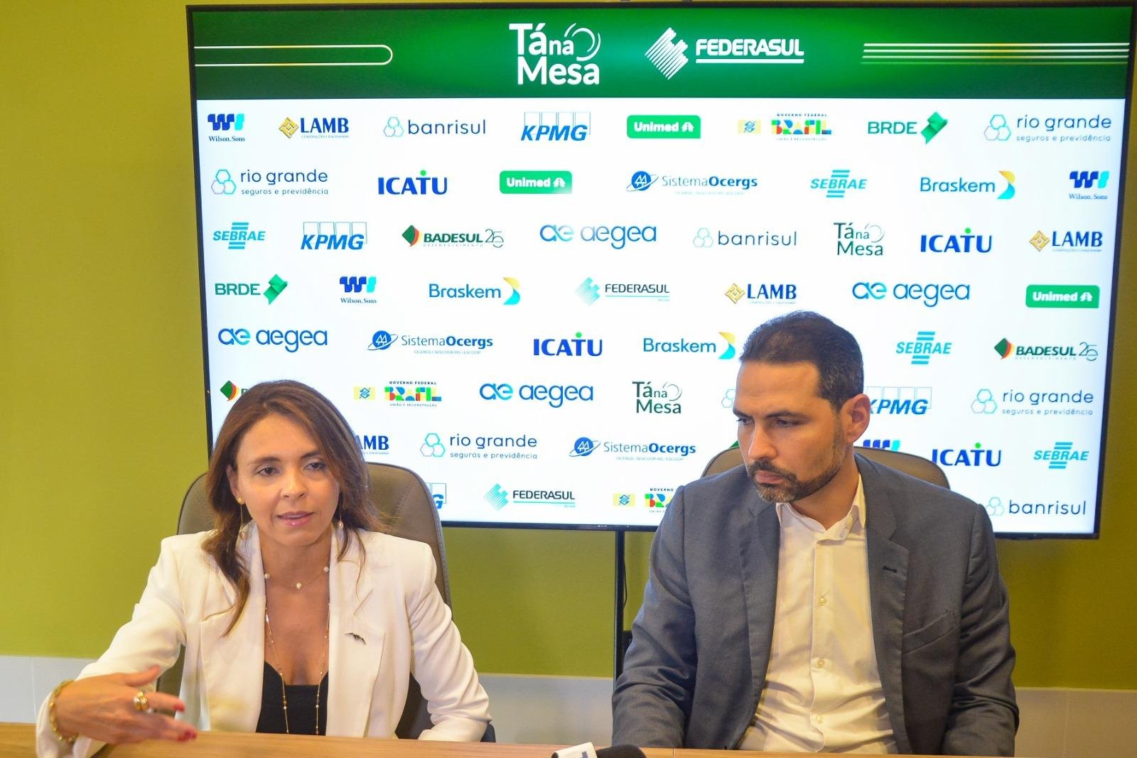 No T&aacute; na Mesa desta quarta-feira, o presidente Guilherme Cunha e a vice-presidente Cristiane Cunha da Aeromot ressaltaram o crescente mercado da avia&ccedil;&atilde;o no Brasil, que deve atingir uma receita de R$ 3,4 bilh&otilde;es em 2025