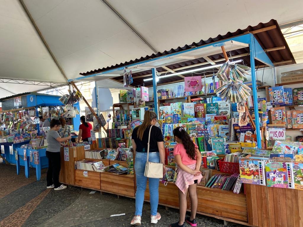 Feira do Livro segue at&eacute; 15/11, recheada de atra&ccedil;&otilde;es infanto-juvenis