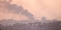 Bombardeios deixam rastro de fumaças em Gaza