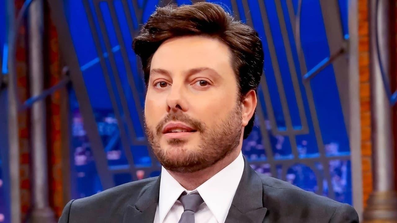Apresentador Danilo Gentili deve integrar outro programa de debates, al&eacute;m do que ele apresenta no SBT