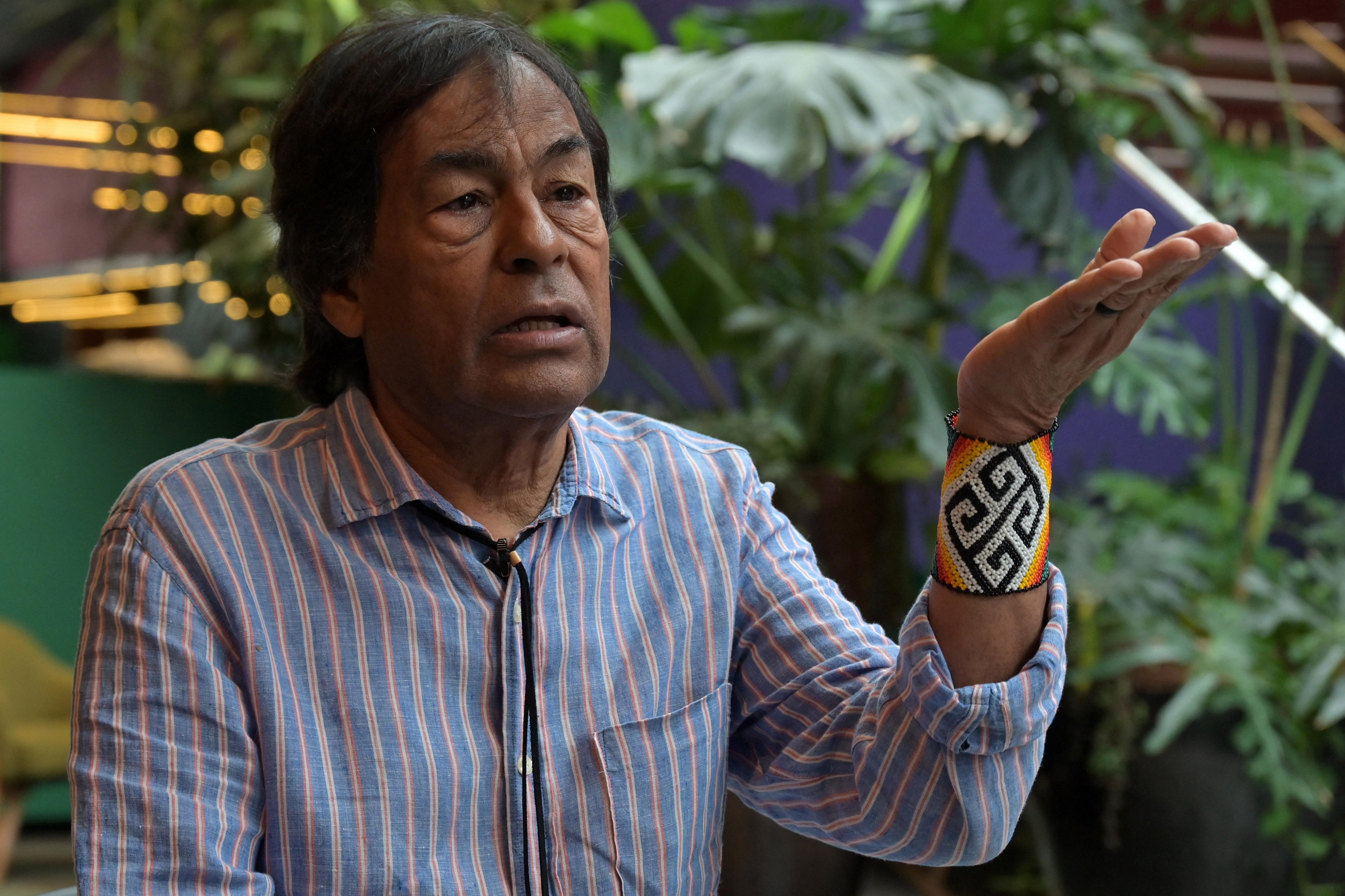 "Acredito que a gente vai por um pouco de ru&iacute;do naquele sil&ecirc;ncio centen&aacute;rio", diz o fil&oacute;sofo, escritor e poeta em entrevista &agrave; AFP em S&atilde;o Paulo