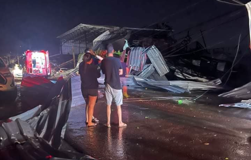 Cidade no noroeste ga&uacute;cho sofreu muitos danos na noite desta quarta-feira