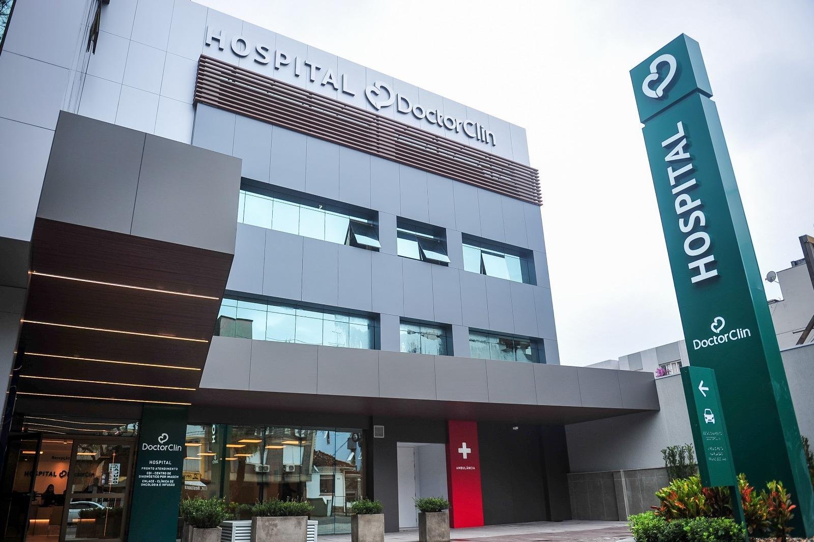 A estrutura do hospital &eacute; abrangente, compreendendo Pronto Atendimento Cl&iacute;nico dispon&iacute;vel 24 horas, Atendimento Pedi&aacute;trico todos os dias no hor&aacute;rio das 9h &agrave;s 18h