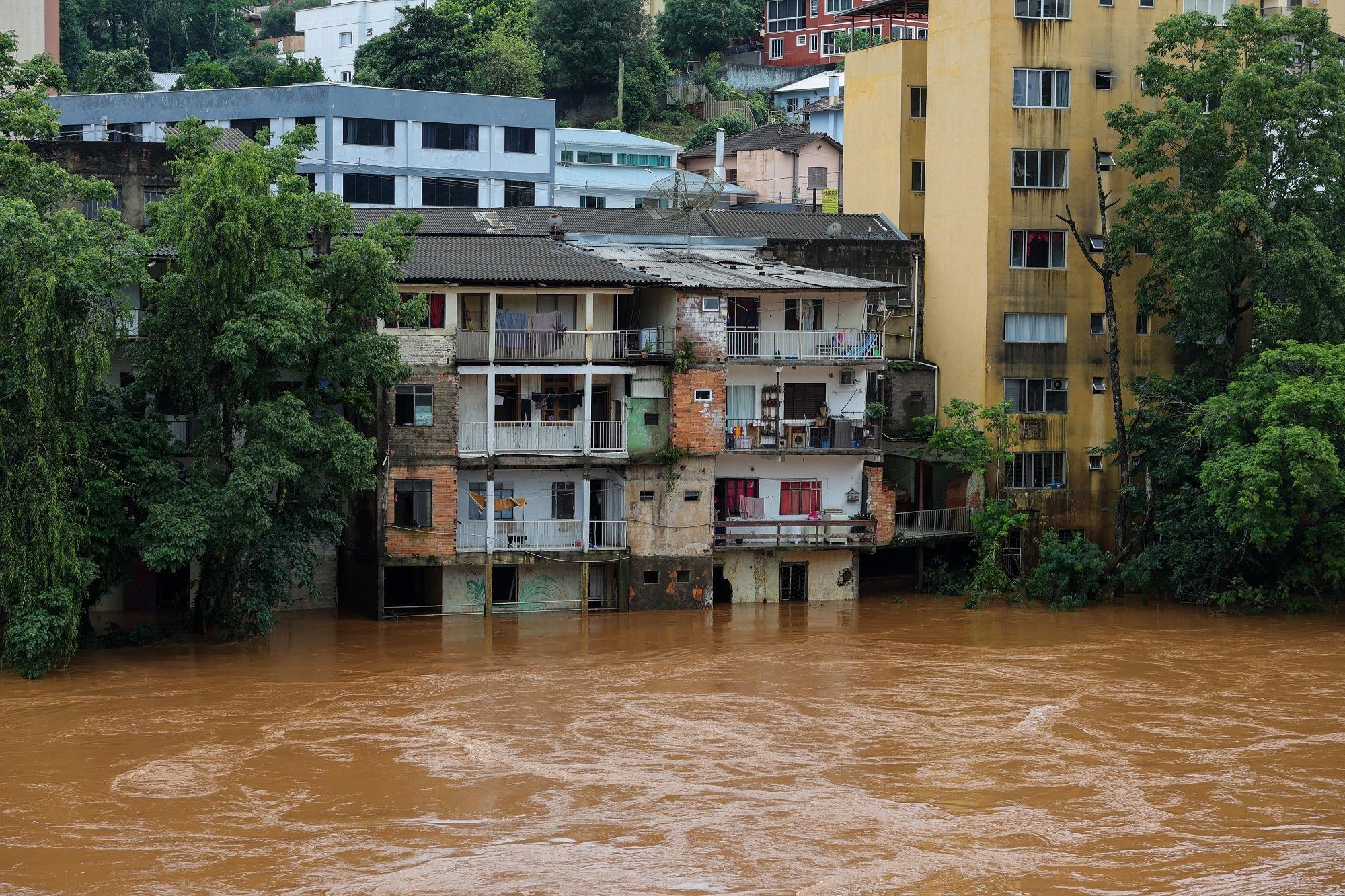 Fortes chuvas causaram inunda&ccedil;&otilde;es em diversas cidades catarinenses