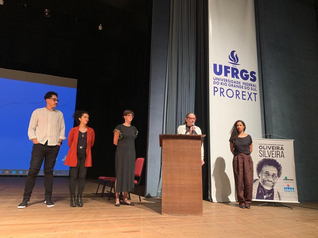 Denison Fagundes, Sofia Ferreira, Germana Konrath, Ana Fagundes e Kaya Rodrigues no evento
