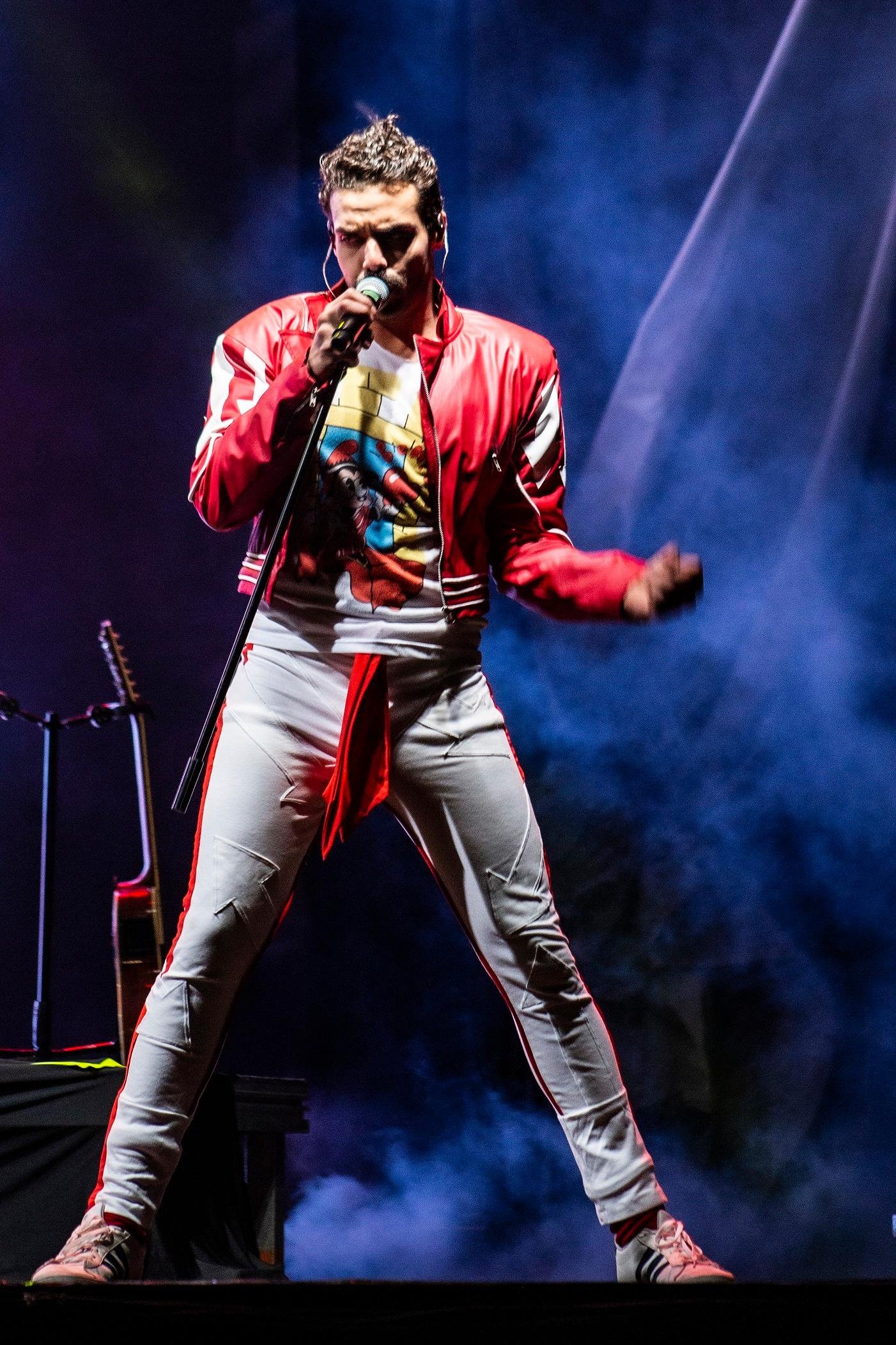 O espet&aacute;culo Queen Experience In Concert At Stadium interpreta m&uacute;sicas da banda original Queen