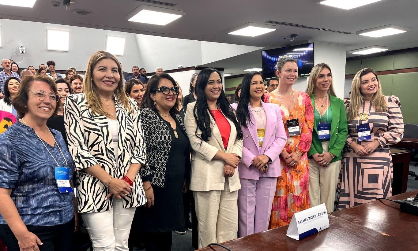 Sandra Mendoza, Paula Togni, Eliana Bayer e Cristiane Lopes, estiveram entre as painelistas