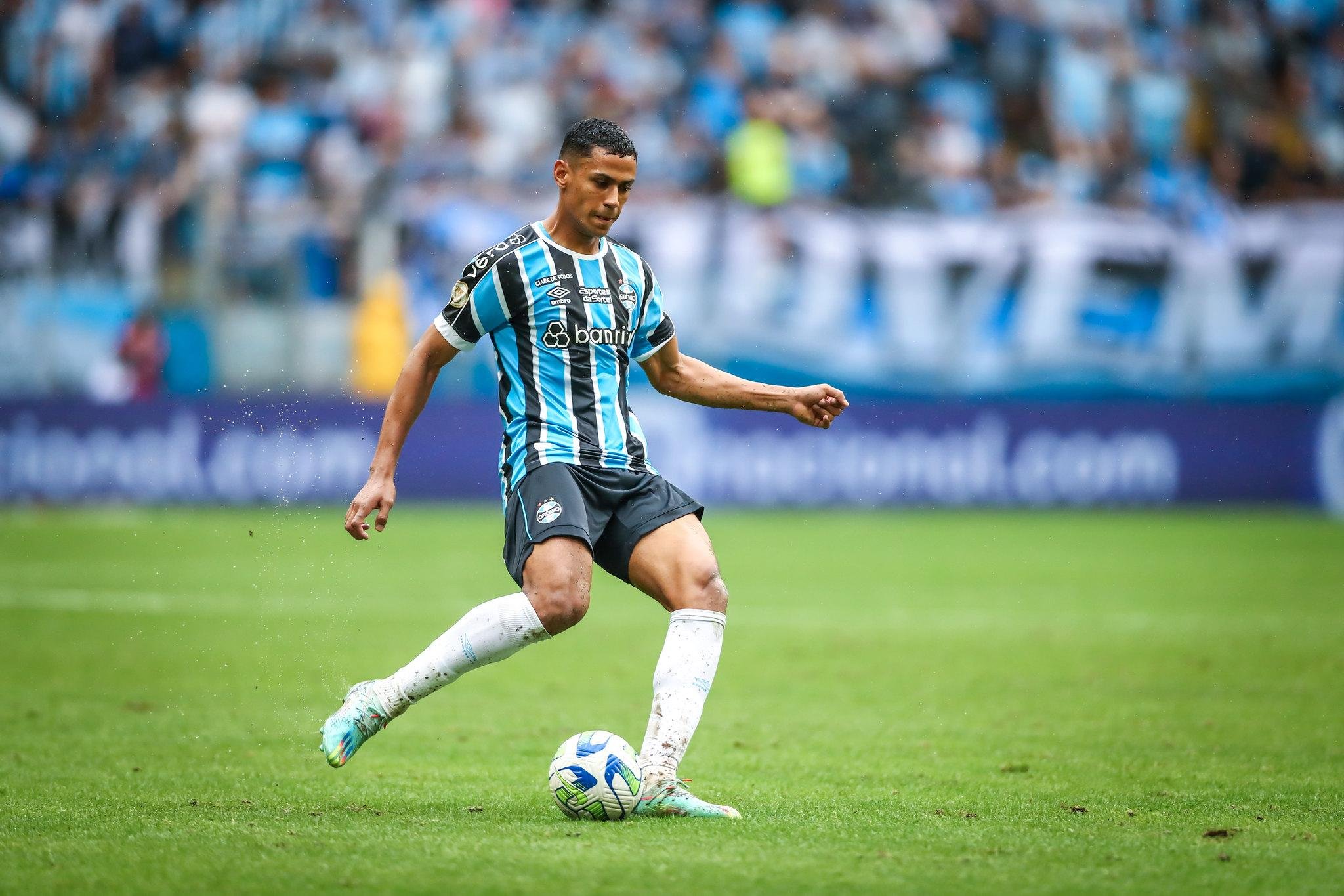 Bruno Alves pode virar desfalque nesta reta final de Brasileir&atilde;o