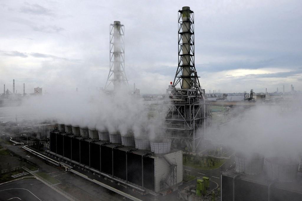 Produ&ccedil;&atilde;o de energia el&eacute;trica ainda depende muito de usinas poluentes