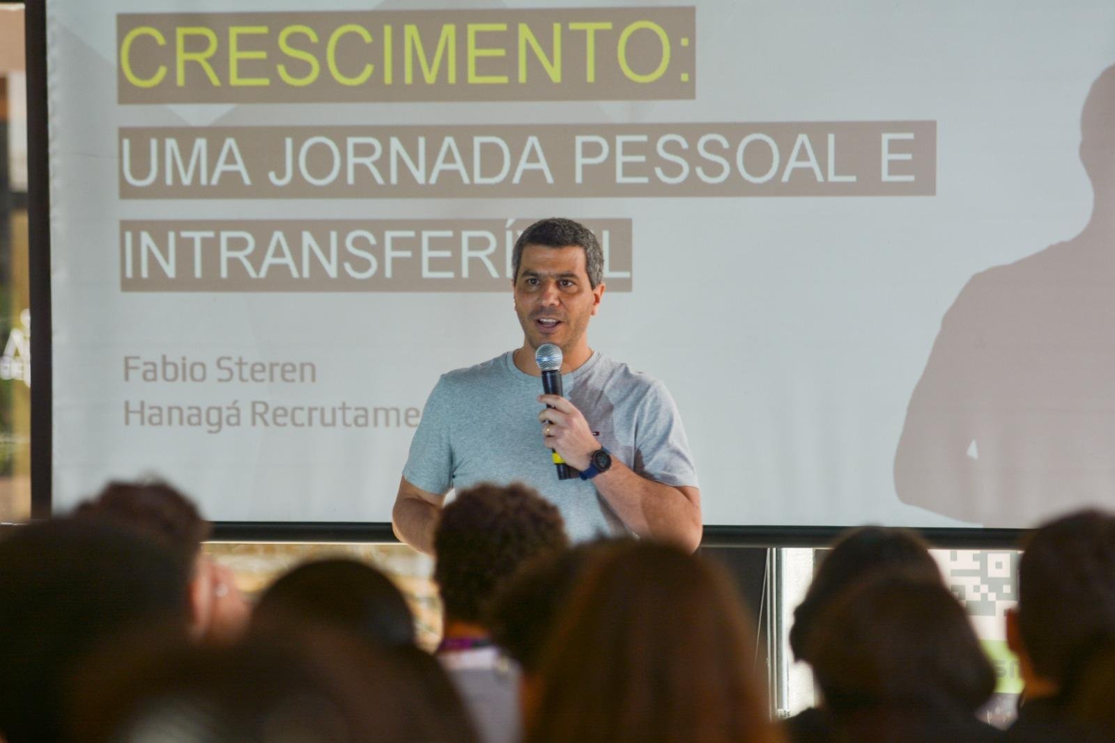 Empres&aacute;rio F&aacute;bio Steren falou sobre a jornada de sucesso na carreira profissional