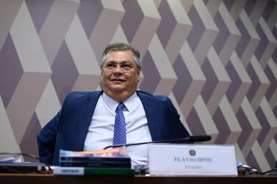 Posse dever&aacute; ser em fevereiro, mas dia ainda n&atilde;o foi definido