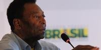 Existência da mulher se tornou pública em março, quando parte do testamento de Pelé foi revelado