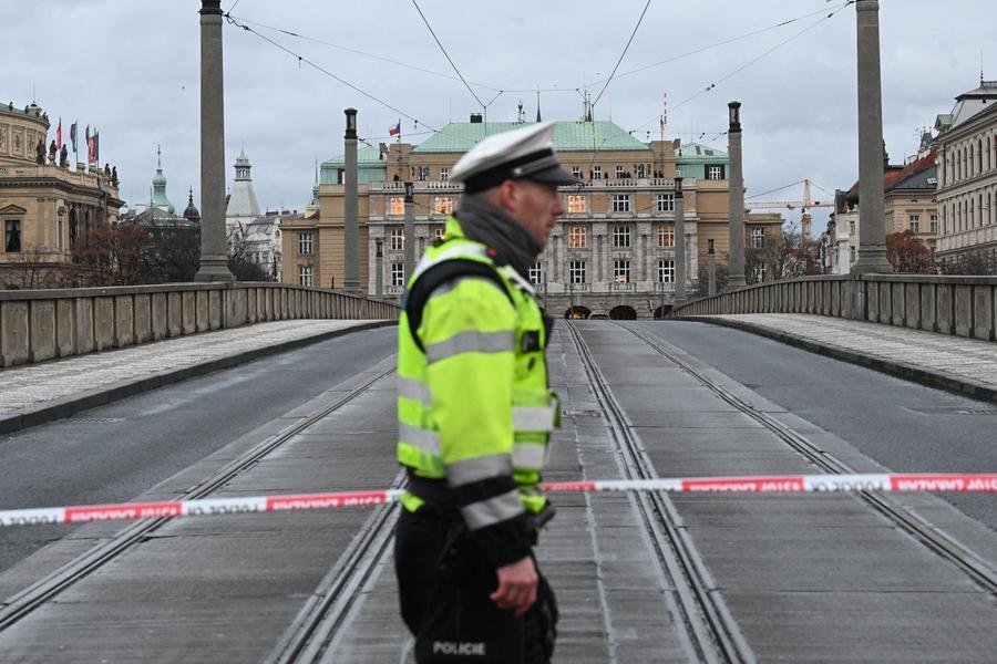 Ataque a tiros ocorreu na universidade de Praga