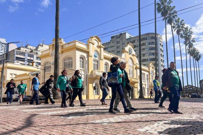Objetivo &eacute; informar os empreendedores quais as regras devem ser seguidas, especialmente no &acirc;mbito das mesas e cadeiras