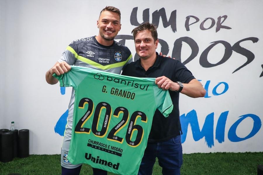 Jogador &eacute; tricampe&atilde;o estadual pelo tricolor