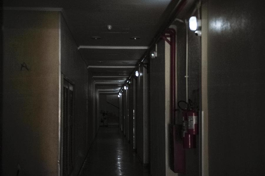 Moradores do Centro est&atilde;o sem luz h&aacute; mais de 24 horas