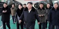 Líder norte-coreano incentivou aumento na produção de mísseis