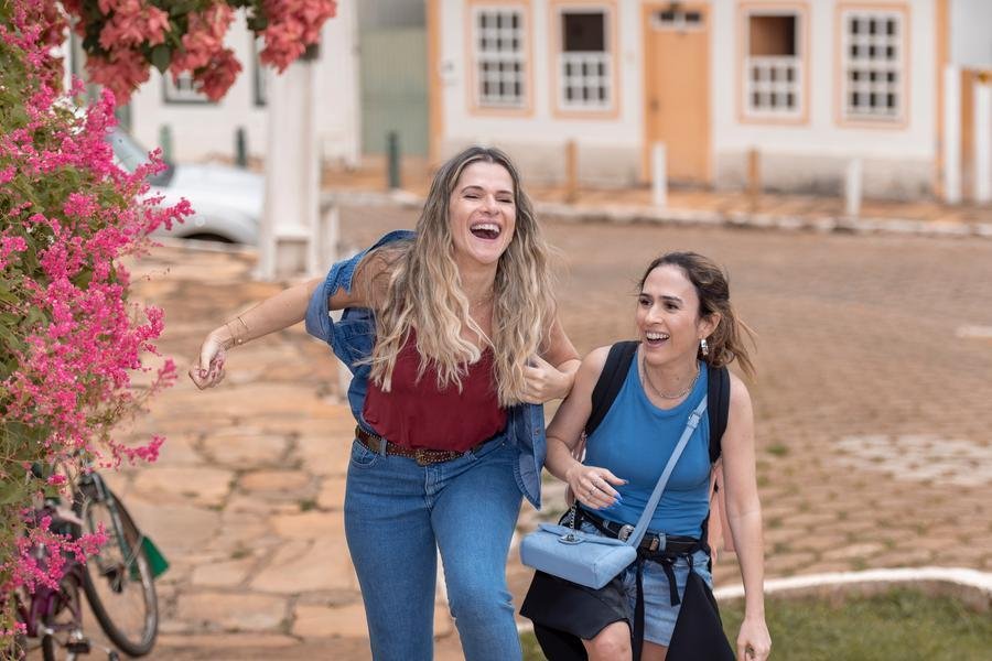"Minha Irm&atilde; e Eu" &eacute; estrelada por Ingrid Guimar&atilde;es e Tat&aacute; Werneck