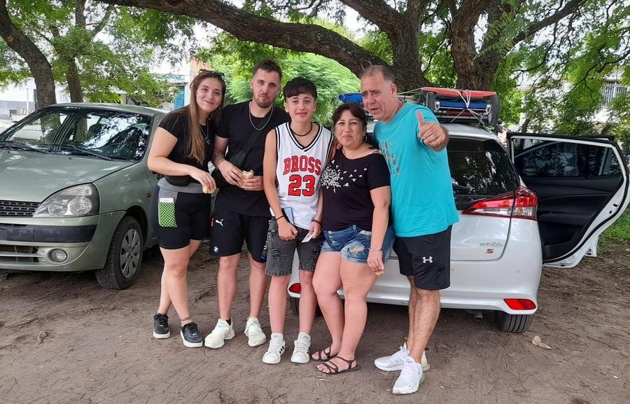 Fam&iacute;lias argentinas, a exemplo dos Rodriguez, mesmo em menor n&uacute;mero, ainda optam por veranear no Brasil ingressando por Uruguaiana