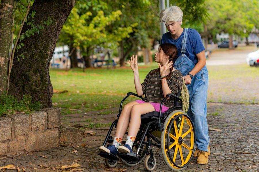 Em "Chama a Bebel", Giulia Benite vive a jovem Bebel