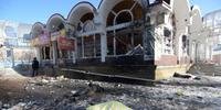 Explosão destruiu mercado em Donetsk neste domingo