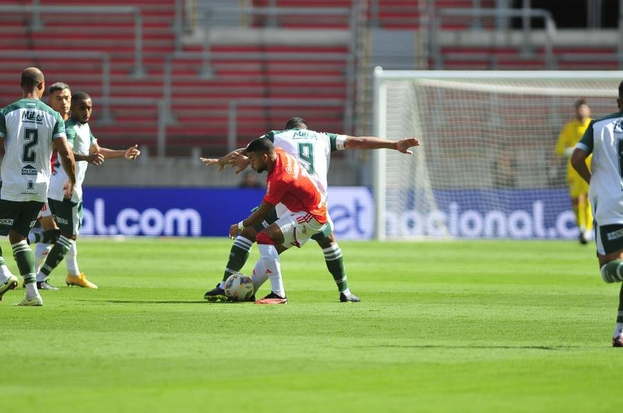 Inter estreia em casa contra o Avenida