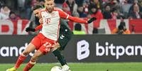 Rafael Borré enfrenta o Bayer pelo Werder Bremen