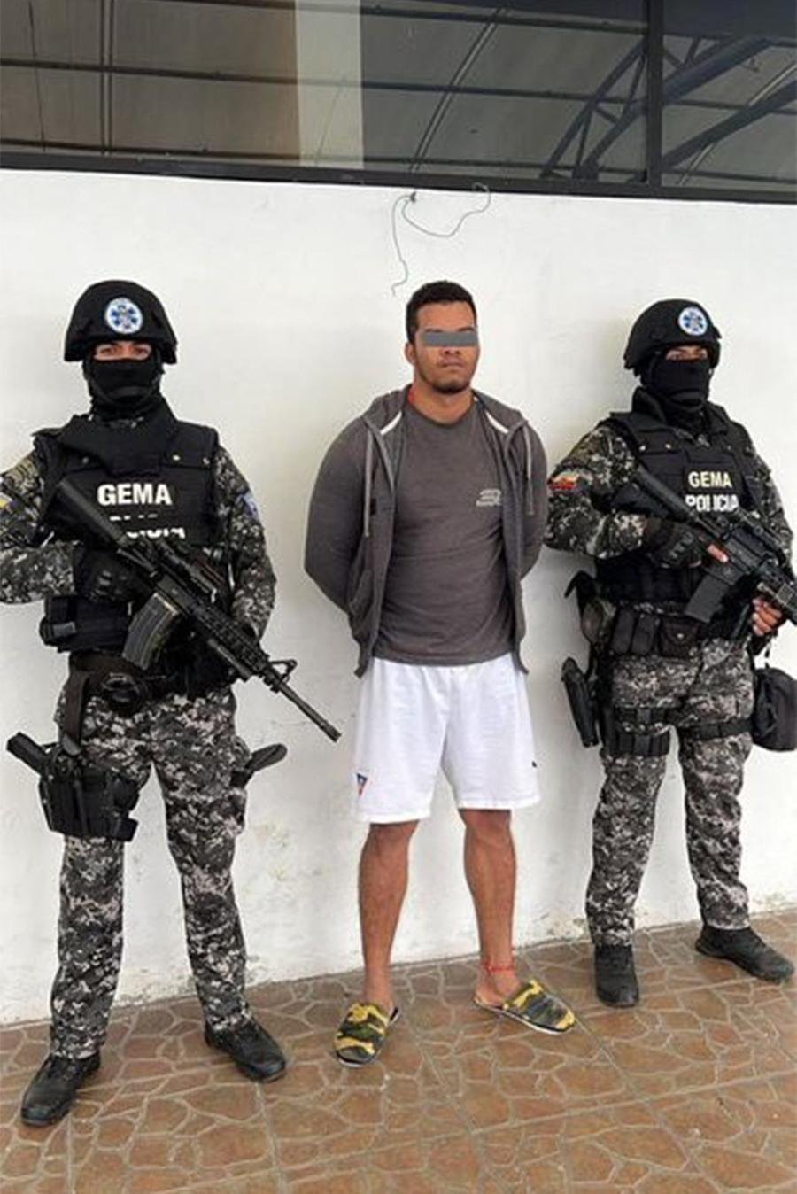 Minist&eacute;rio P&uacute;blico da Col&ocirc;mbia inclui a Oliver Sinisterra entre as "organiza&ccedil;&otilde;es transnacionais dedicadas ao tr&aacute;fico de coca&iacute;na"