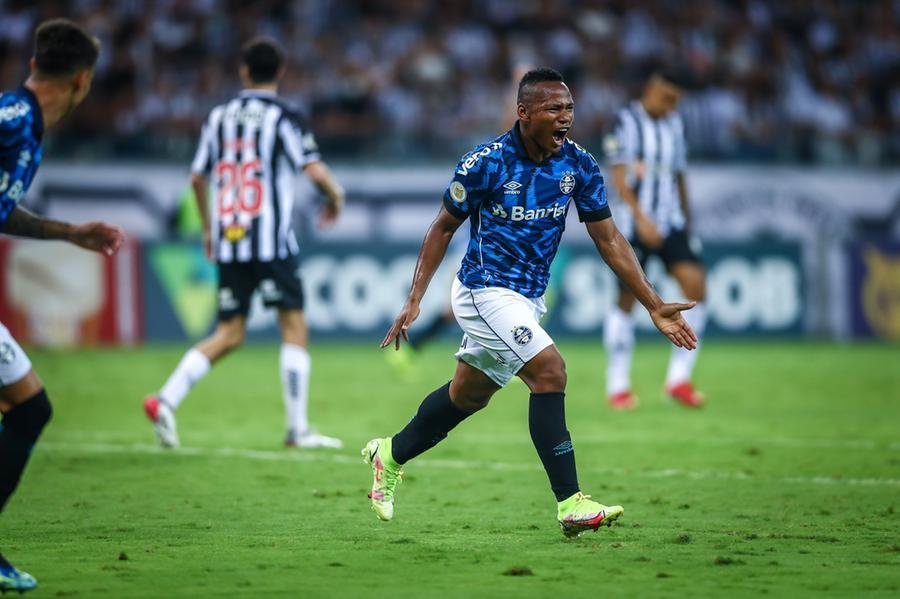 Campaz se acerta com Rosario Central e deixa o Gr&ecirc;mio