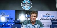 Brum estende prazo para Grêmio anunciar reforços e defende 