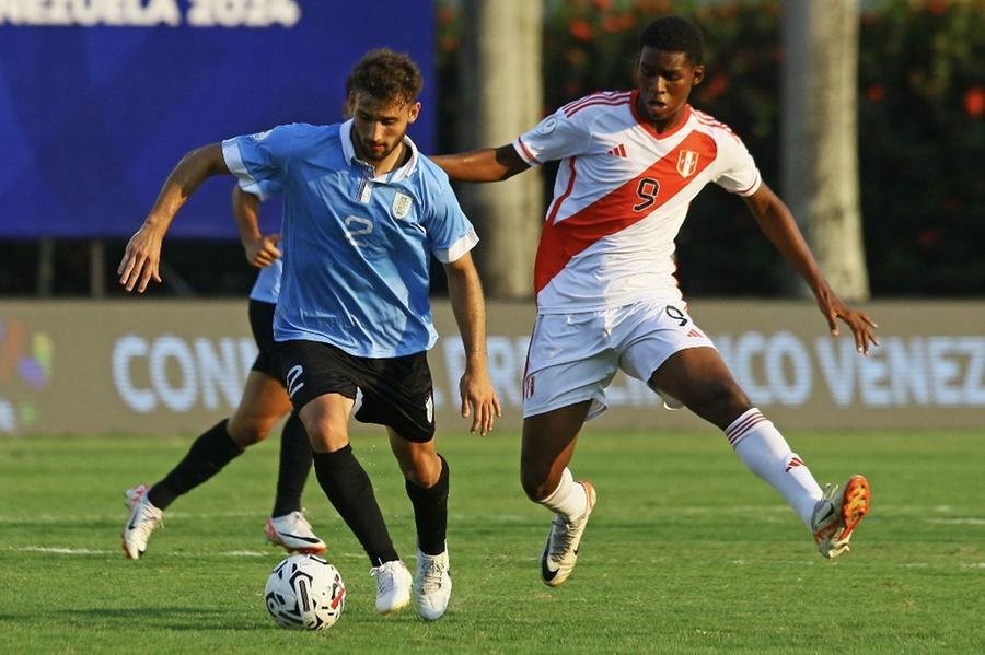 Uruguai goleia Peru e reage no Grupo B do Pr&eacute;-Ol&iacute;mpico