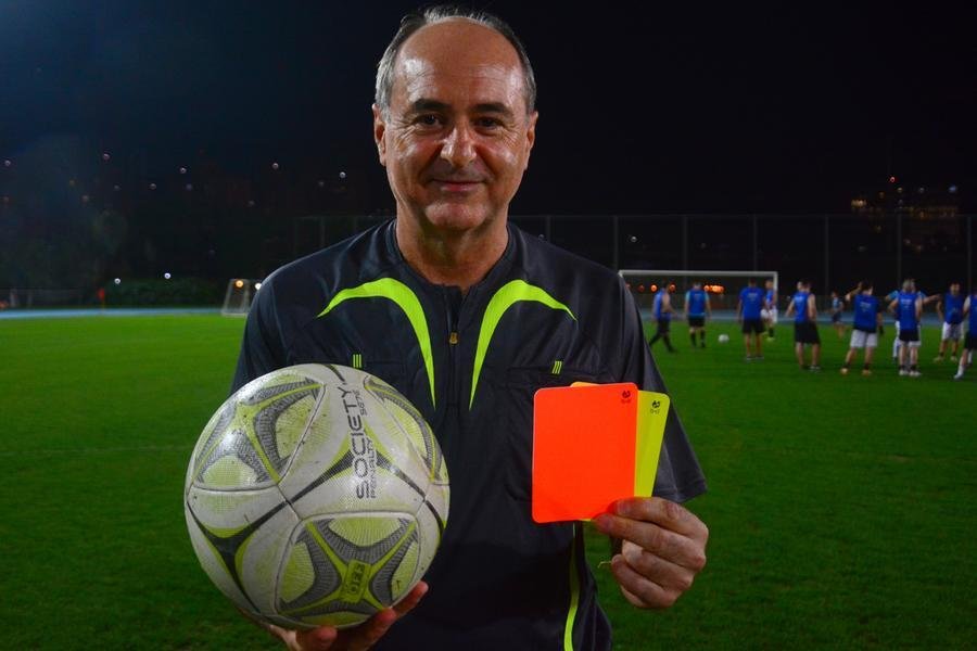 &Aacute;rbitro ostenta o t&iacute;tulo de ter apitado o maior n&uacute;mero de Copas do Mundo
