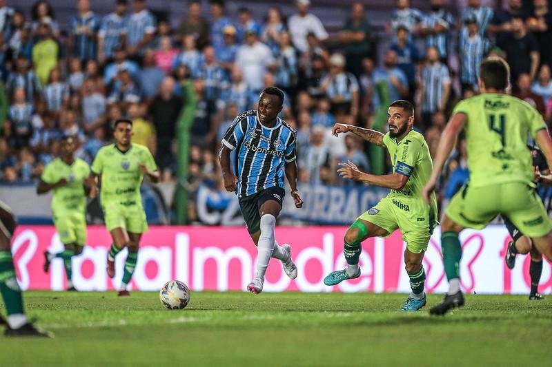 Gauch&atilde;o 2024: acompanhe Avenida x Gr&ecirc;mio em tempo real