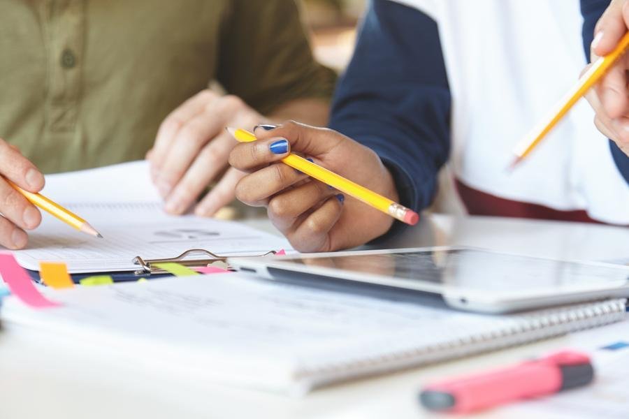 Cursos ser&atilde;o ministrados em modalidade presencial, por tablet e por aplicativo de mensagens