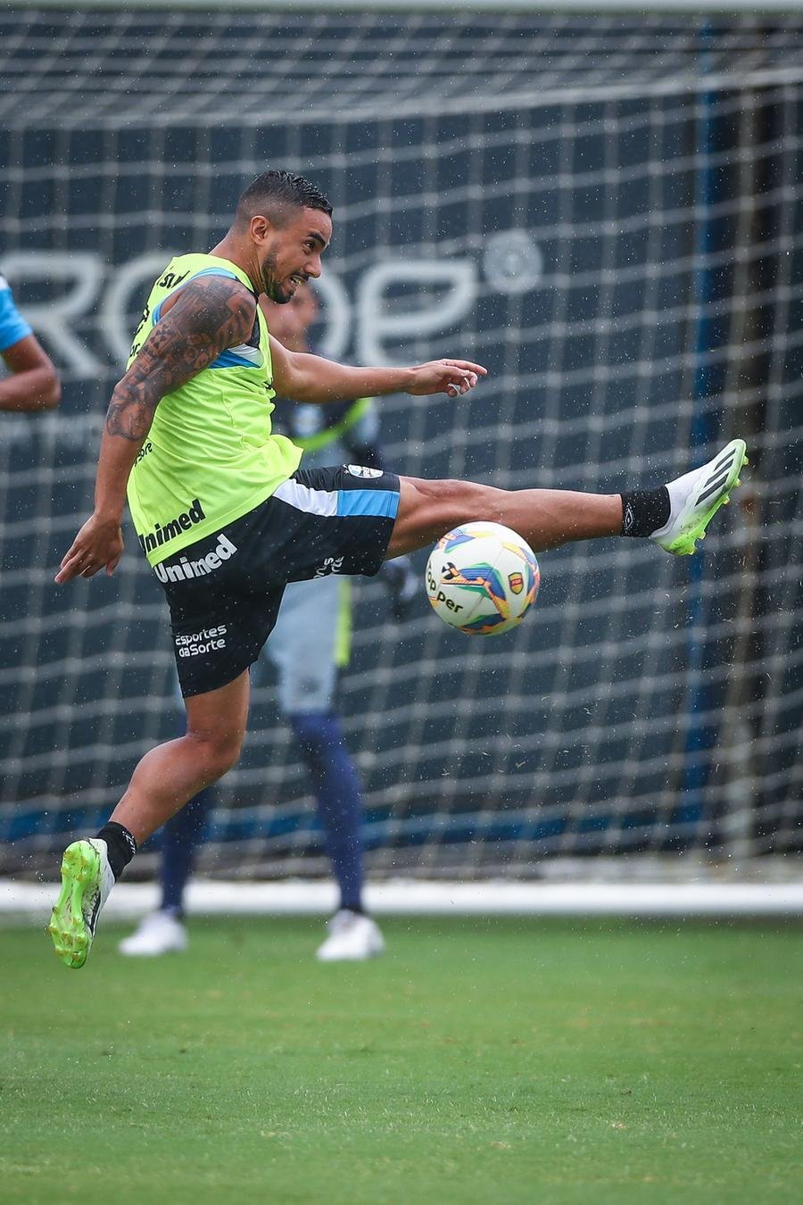 Tricolor deve ter em campo uma escala&ccedil;&atilde;o alternativa