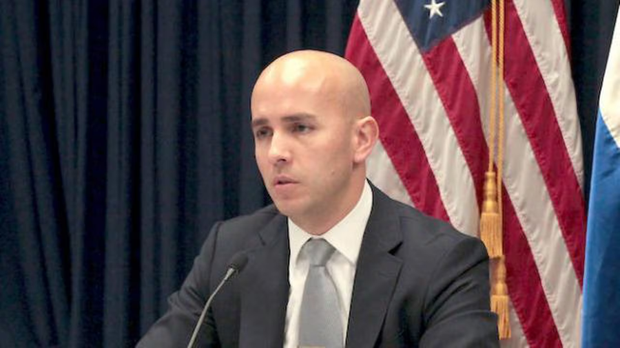 Juan Gonz&aacute;lez trabalha com Biden desde que ele era vice-presidente