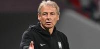 Coreia do Sul demite o técnico Jürgen Klinsmann