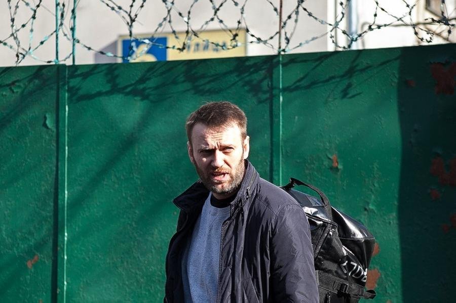 Navalny morreu em pris&atilde;o russa
