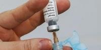 Vacina Qdenga, do laboratório Takeda, começou a ser aplicada em adultos no Rio de Janeiro