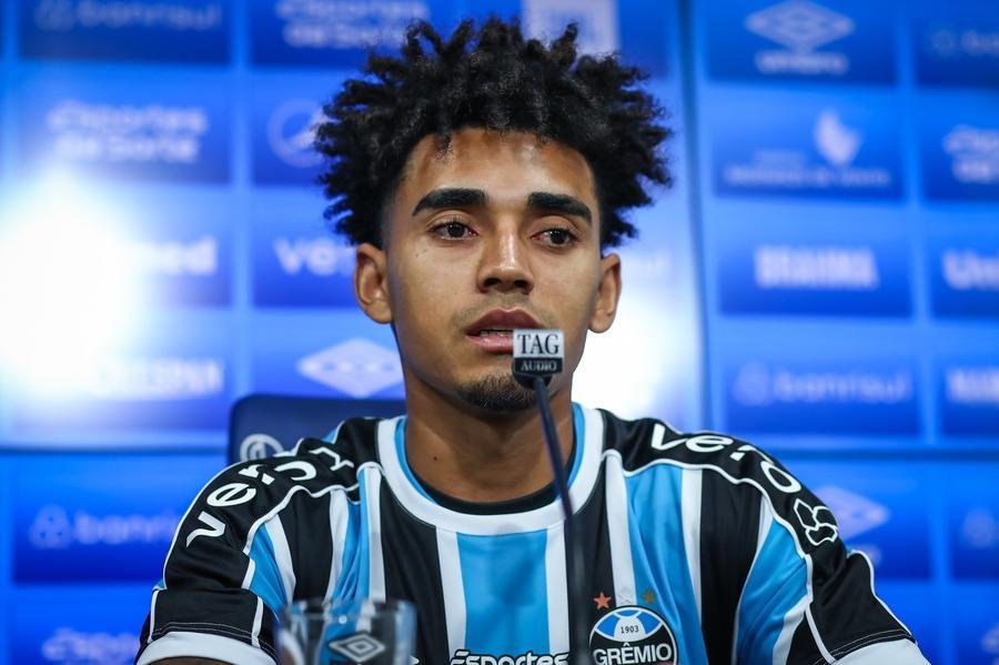 Du Queiroz e Pav&oacute;n foram relacionados para jogo deste s&aacute;bado
