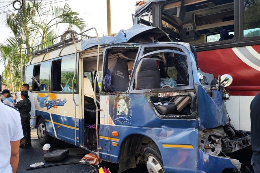Acidente deixa 17 mortos em Honduras