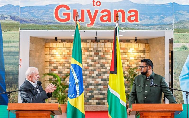 Lula falou com o presidente da Guiana, Irfaan Ali.