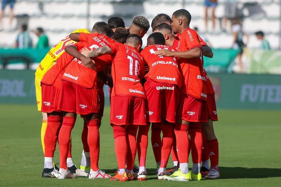 Time reserva apresentou bom futebol, com alguns destaques