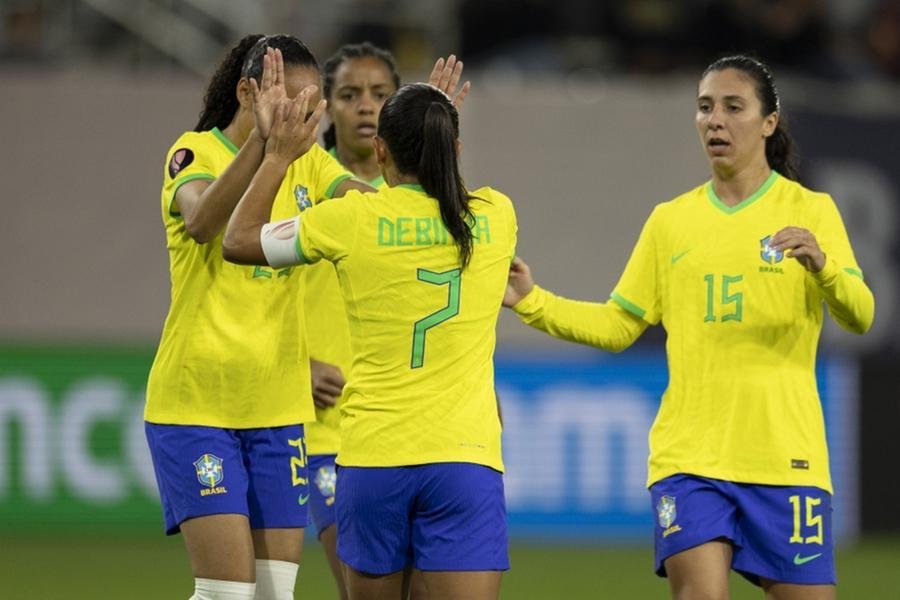 Sele&ccedil;&atilde;o Feminina est&aacute; invicta na competi&ccedil;&atilde;o