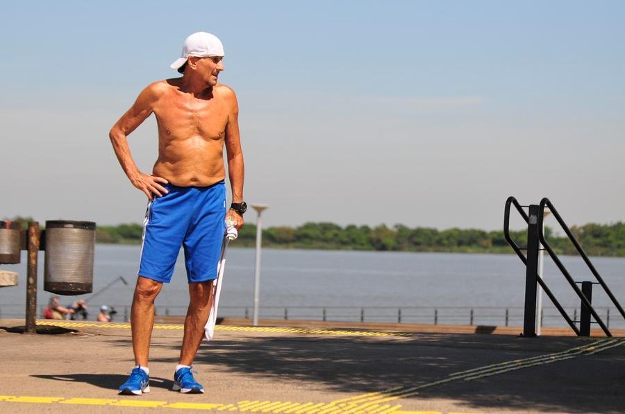 Quinta-feira ser&aacute; de temperaturas superiores ao forte calor desta quarta-feira