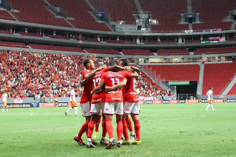 Clube pode ganhar mais de 10 milh&otilde;es de d&oacute;lares em pr&ecirc;mio na Copa Sul-Americana