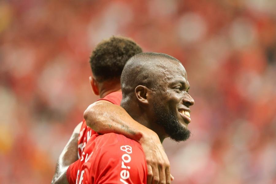 Corte da sele&ccedil;&atilde;o do Equador ocorreu ap&oacute;s jogador voltar a sentir dores no tornozelo, durante o jogo contra o Juventude
