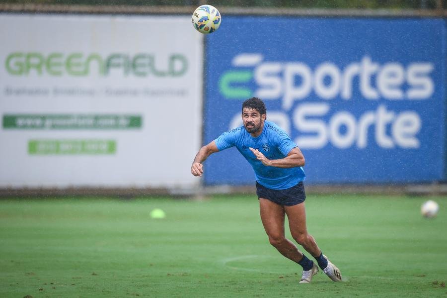 Ap&oacute;s longo per&iacute;odo sem jogar, centroavante tem tido bom rendimento nos jogos e nos treinos