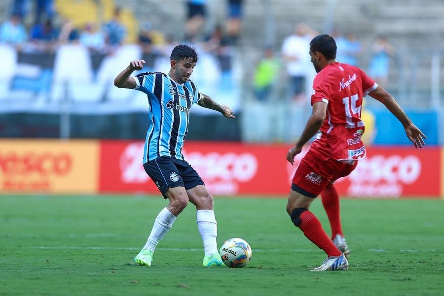 Gr&ecirc;mio confirma retorno antecipado e&nbsp;Villasanti deve atuar contra o Caxias